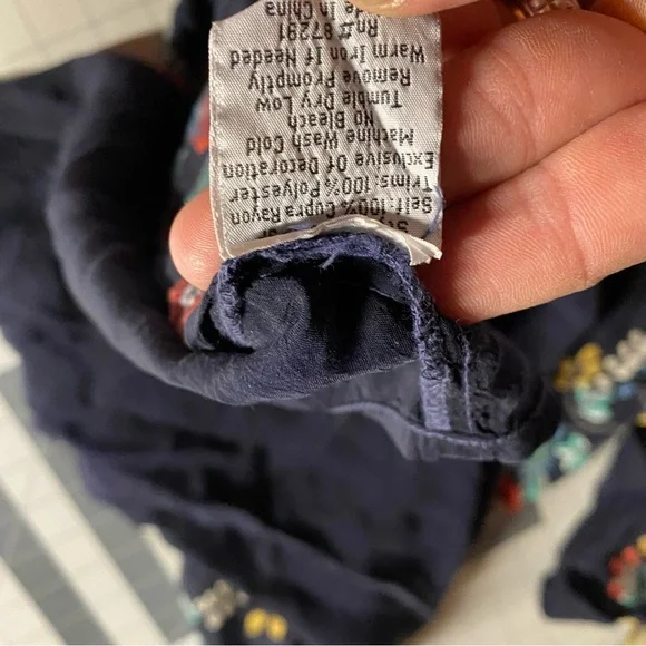 Johnny Was Kikimu Floral Embroidered Blouse XS - Picture 7 of 9